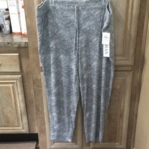 New Medium Grey Color Sweatpants With Drawstring - Picture 4 of 12